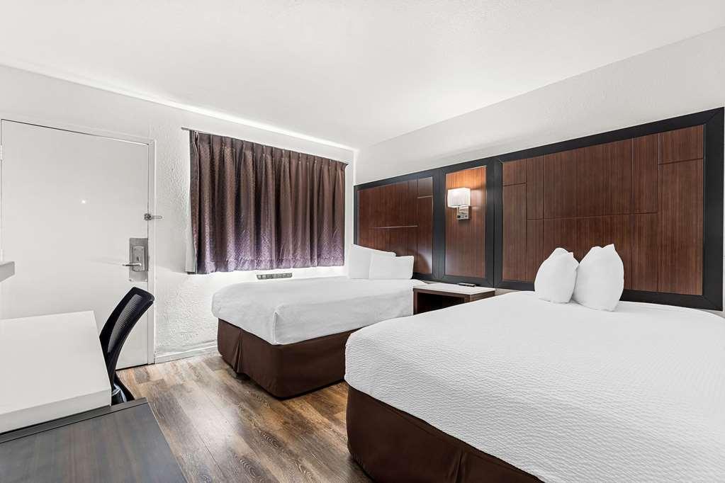 Econo Lodge Stockton Near I-5 Fairgrounds 部屋 写真